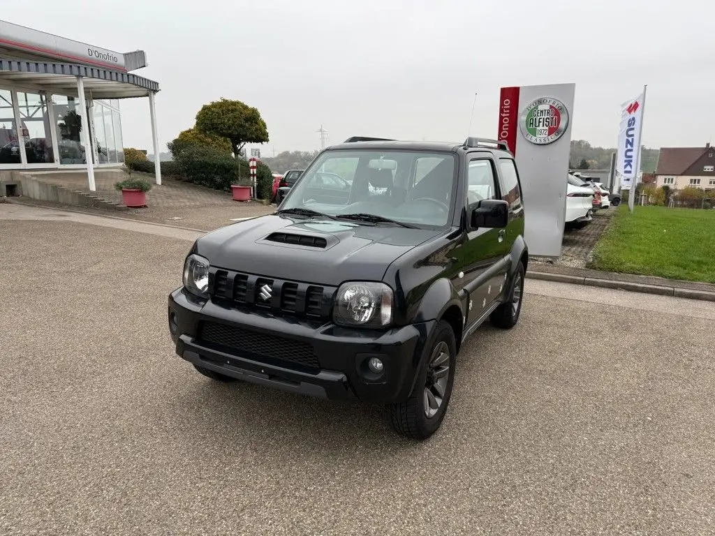 Photo 1 : Suzuki Jimny 2015 Petrol