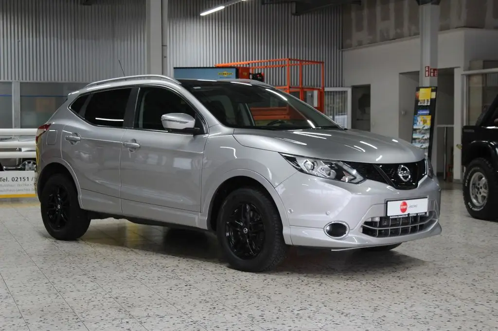 Photo 1 : Nissan Qashqai 2016 Diesel