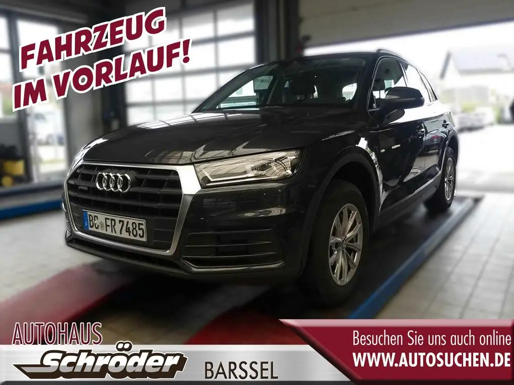 Photo 1 : Audi Q5 2020 Diesel