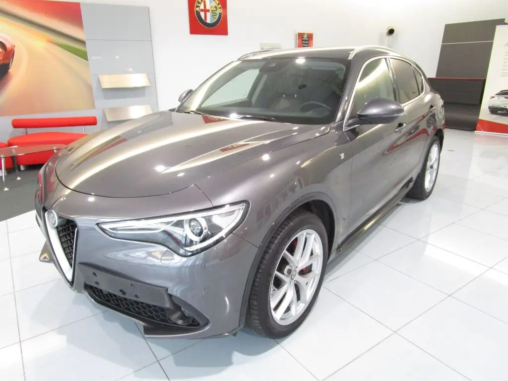 Photo 1 : Alfa Romeo Stelvio 2020 Diesel