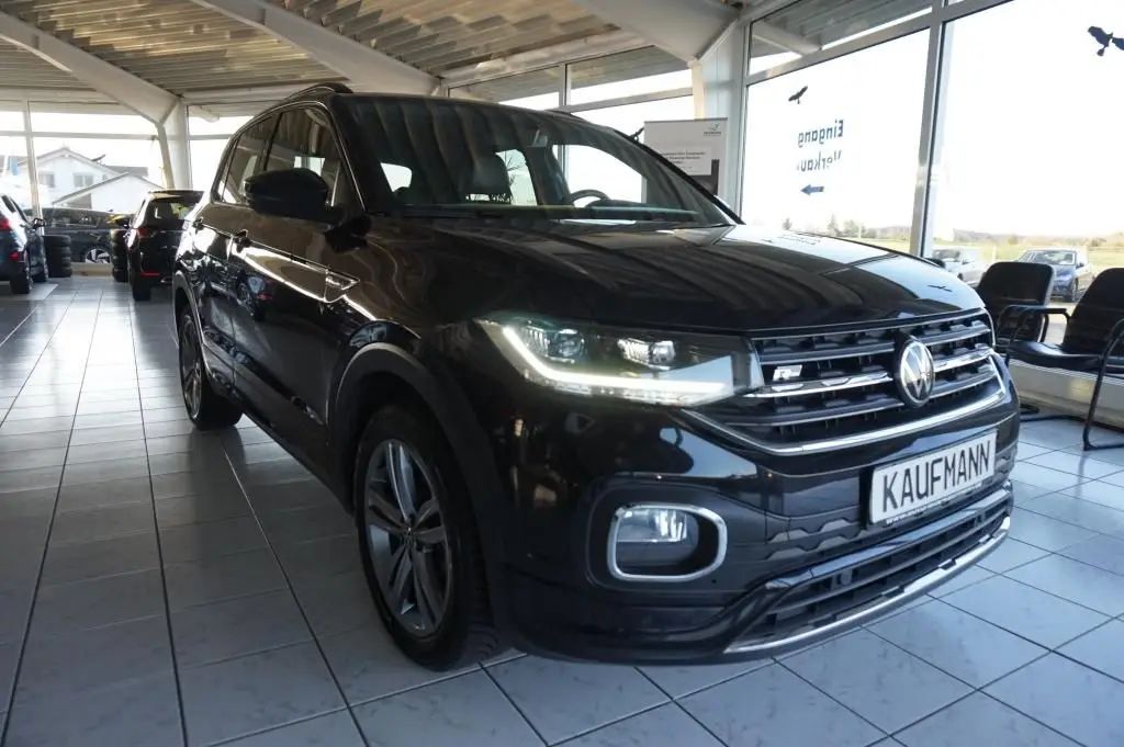 Photo 1 : Volkswagen T-cross 2024 Essence