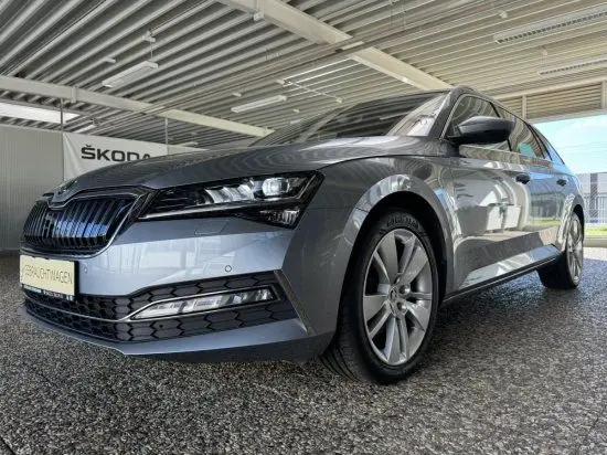 Photo 1 : Skoda Superb 2020 Essence