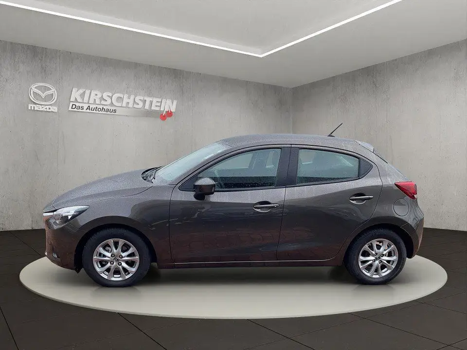 Photo 1 : Mazda 2 2016 Essence