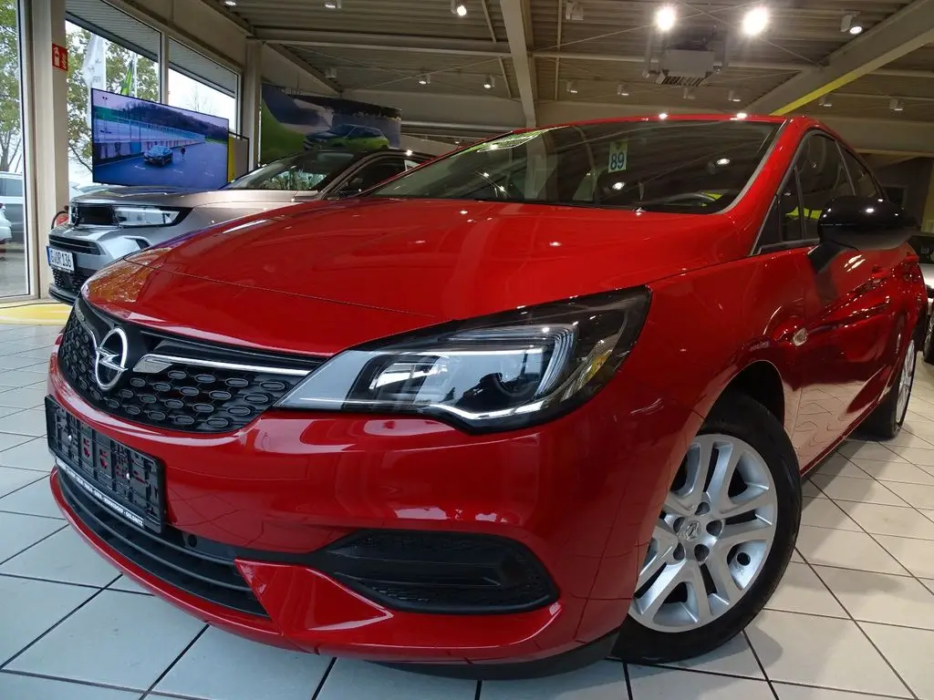 Photo 1 : Opel Astra 2021 Essence