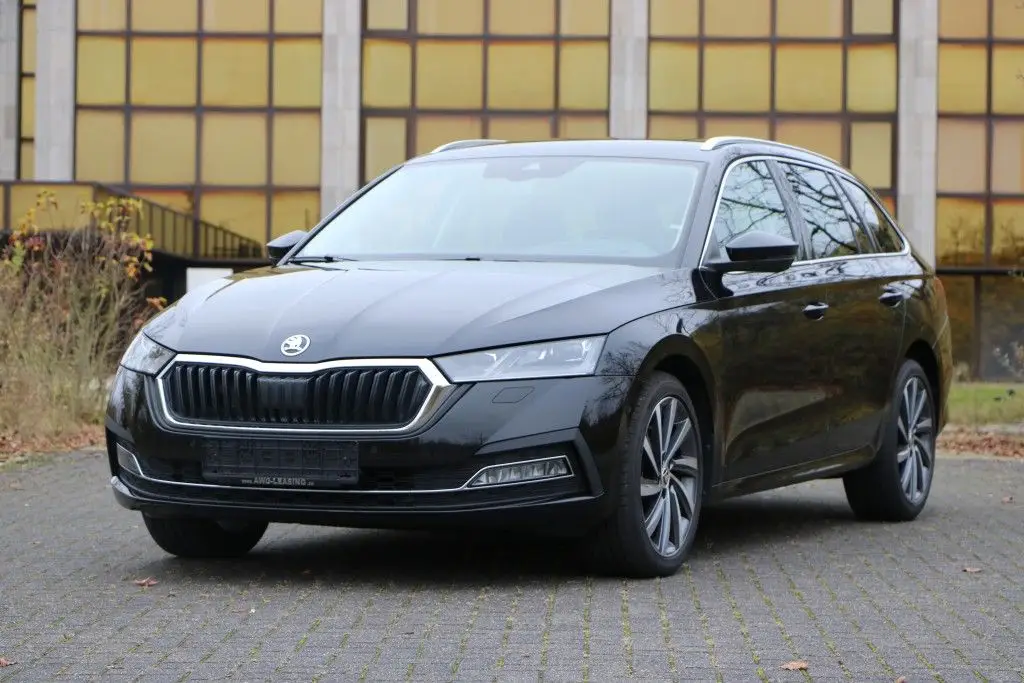 Photo 1 : Skoda Octavia 2023 Diesel