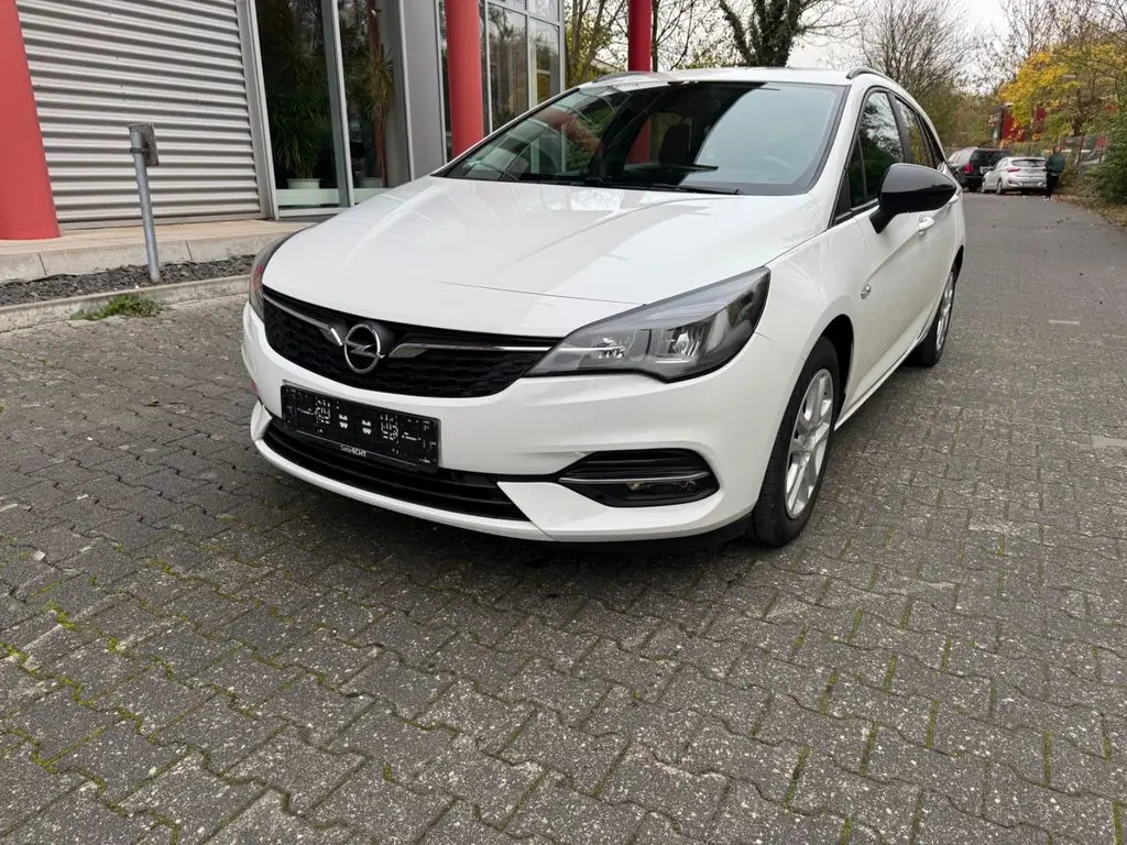 Photo 1 : Opel Astra 2021 Diesel