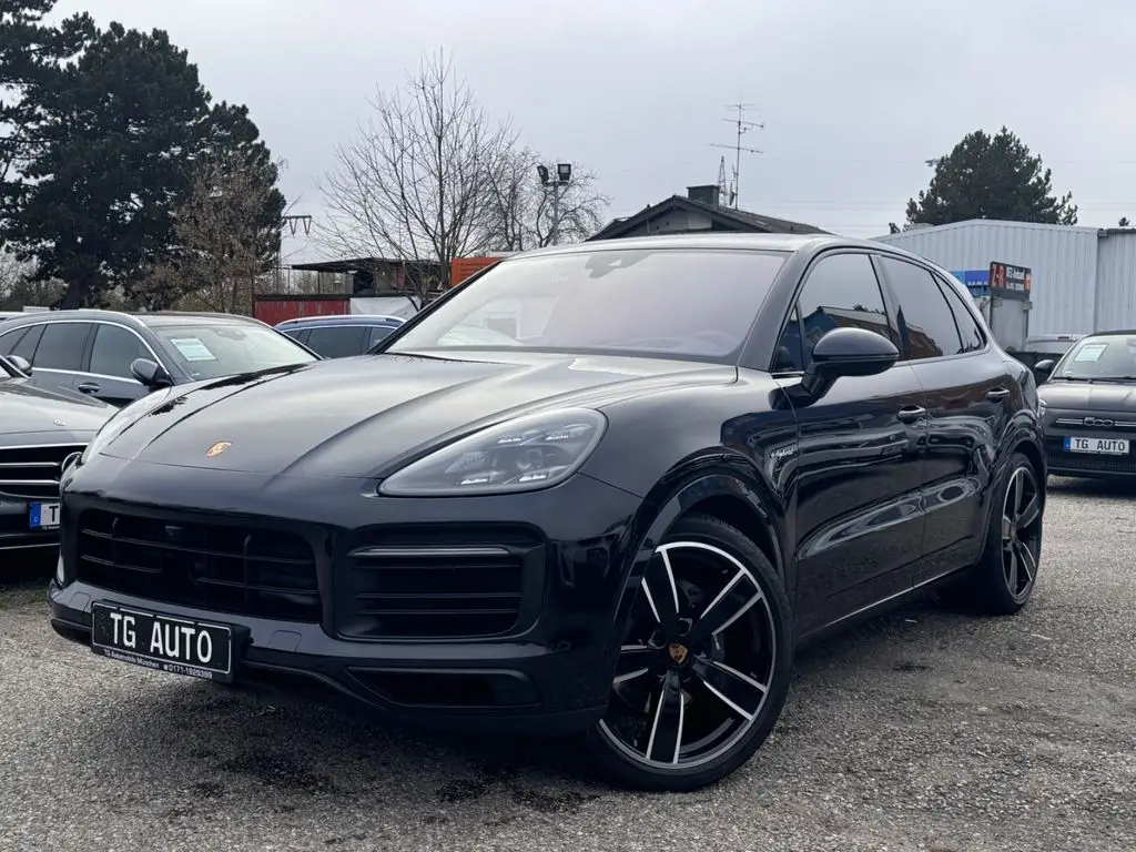 Photo 1 : Porsche Cayenne 2019 Hybrid