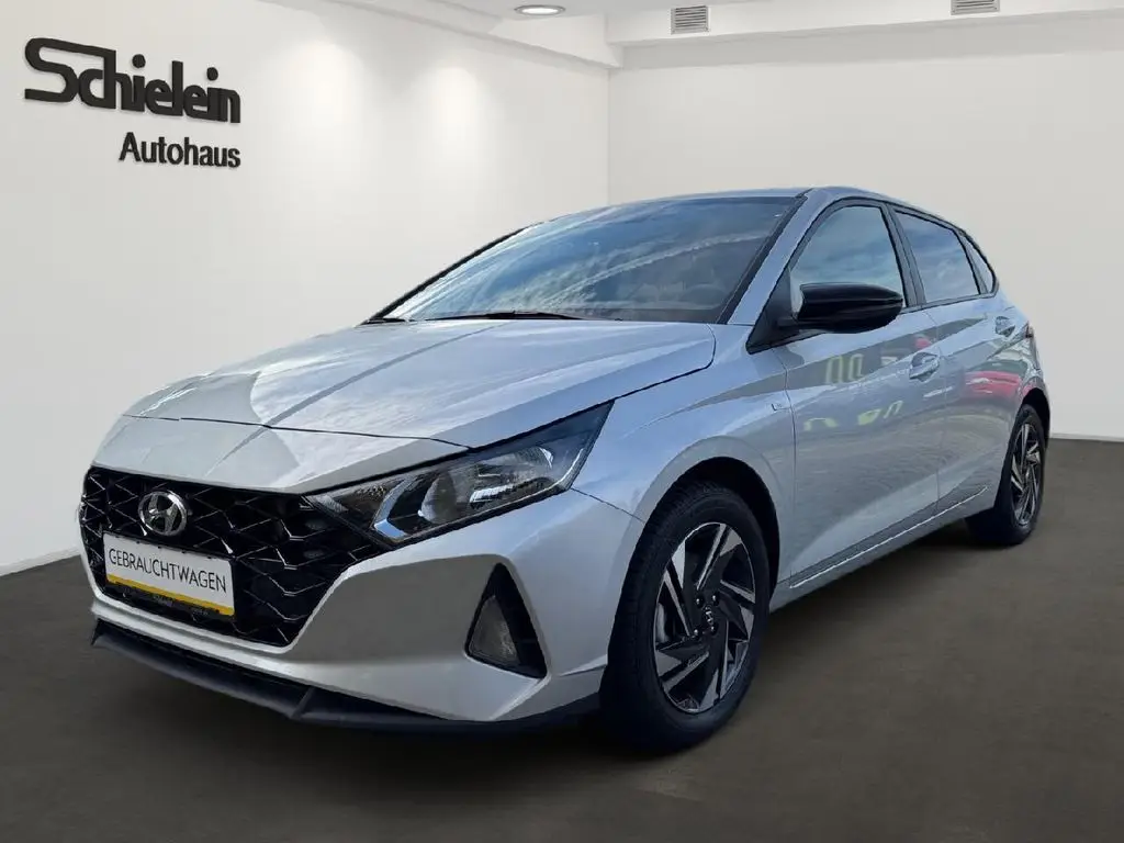 Photo 1 : Hyundai I20 2023 Petrol