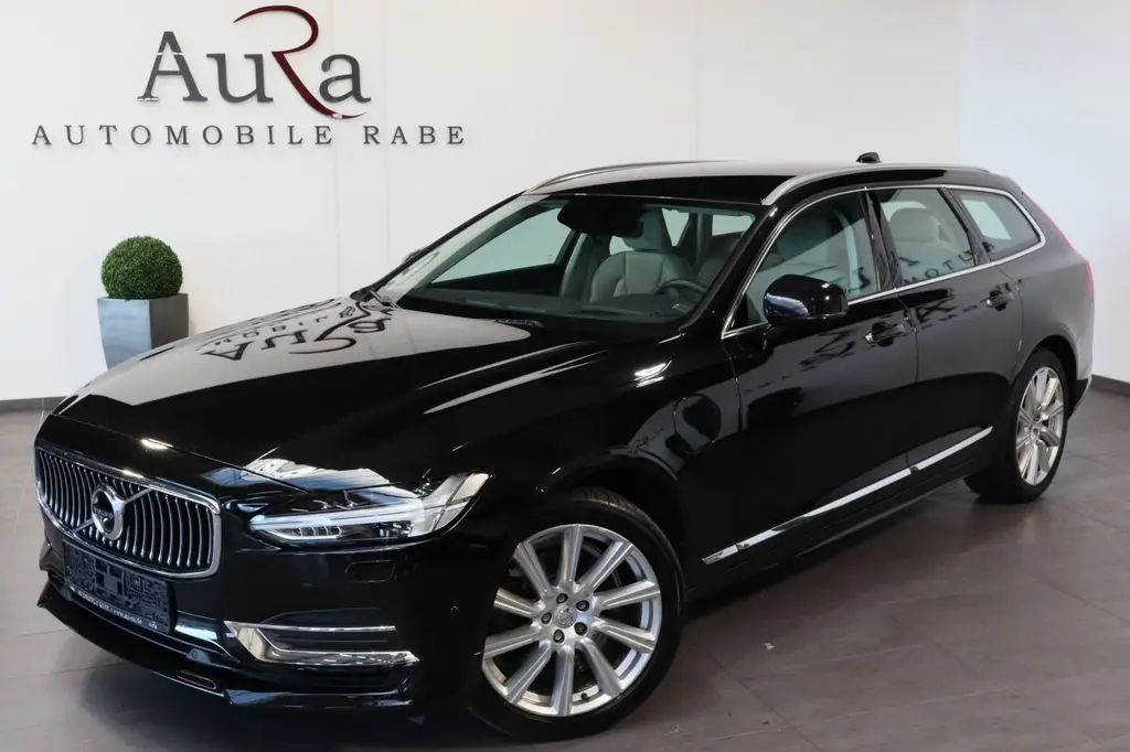 Photo 1 : Volvo V90 2019 Hybride