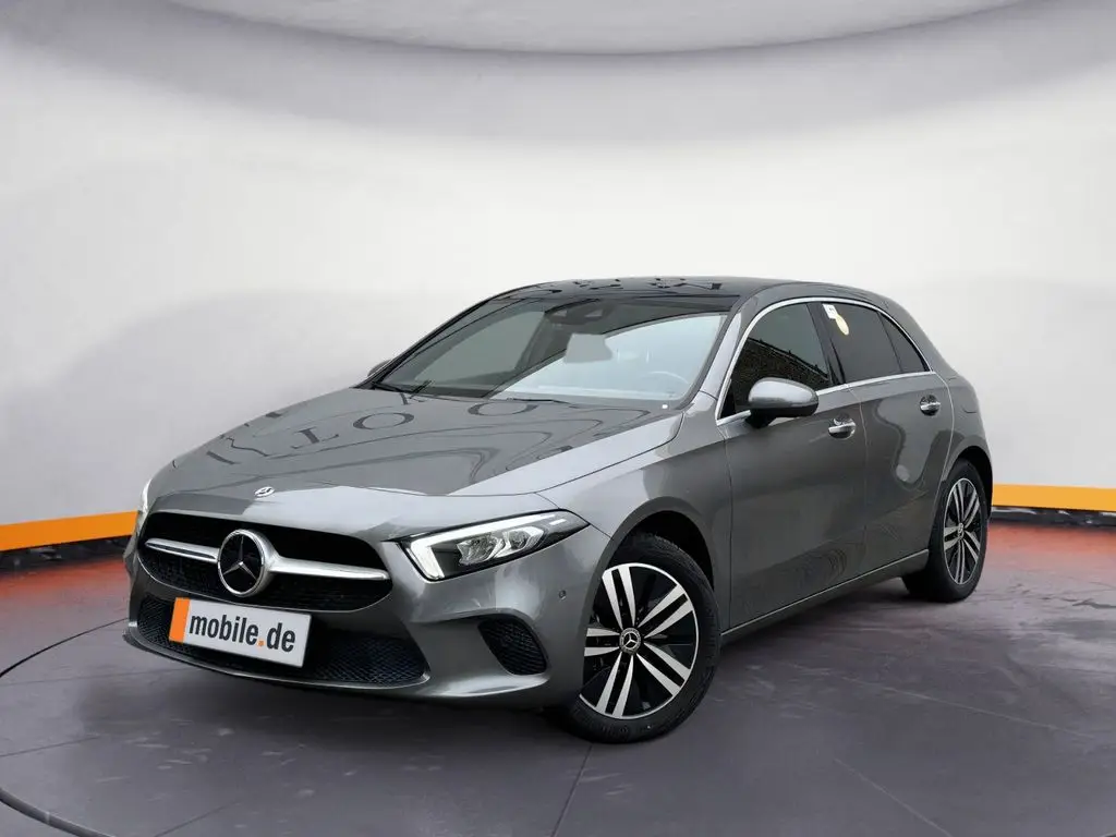 Photo 1 : Mercedes-benz Classe A 2021 Hybrid