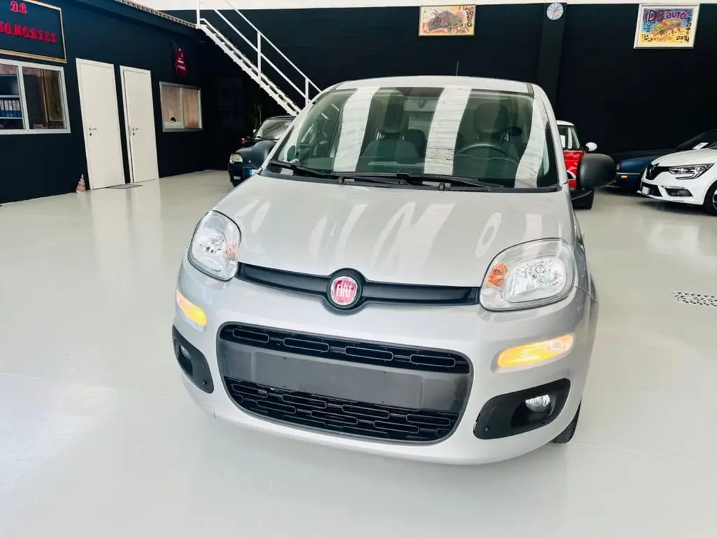 Photo 1 : Fiat Panda 2021 Petrol