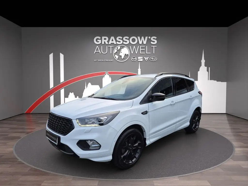 Photo 1 : Ford Kuga 2019 Petrol