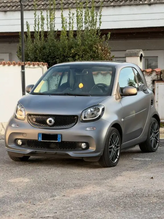 Photo 1 : Smart Fortwo 2019 Non renseigné