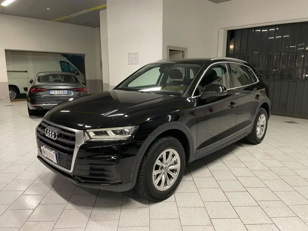 Photo 1 : Audi Q5 2018 Diesel