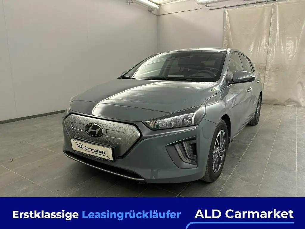 Photo 1 : Hyundai Ioniq 2021 Non renseigné