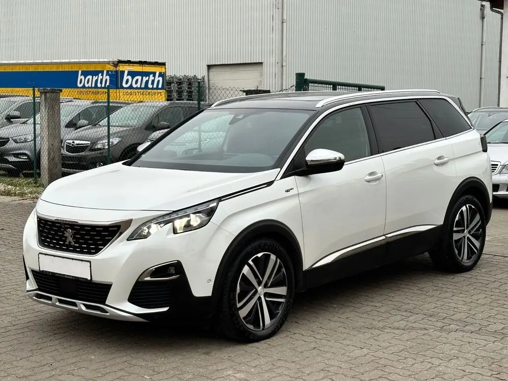 Photo 1 : Peugeot 5008 2019 Diesel