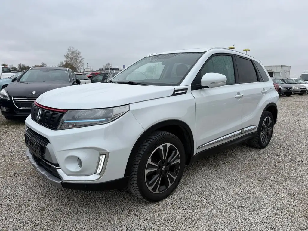 Photo 1 : Suzuki Vitara 2022 Essence