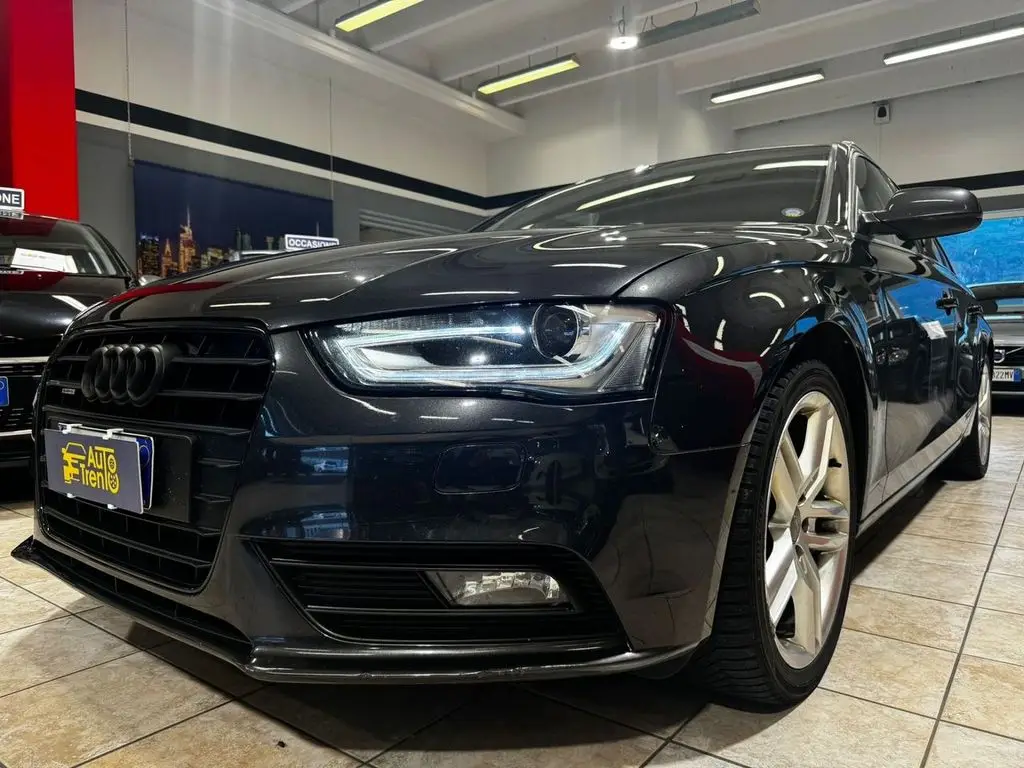 Photo 1 : Audi A4 2014 Diesel