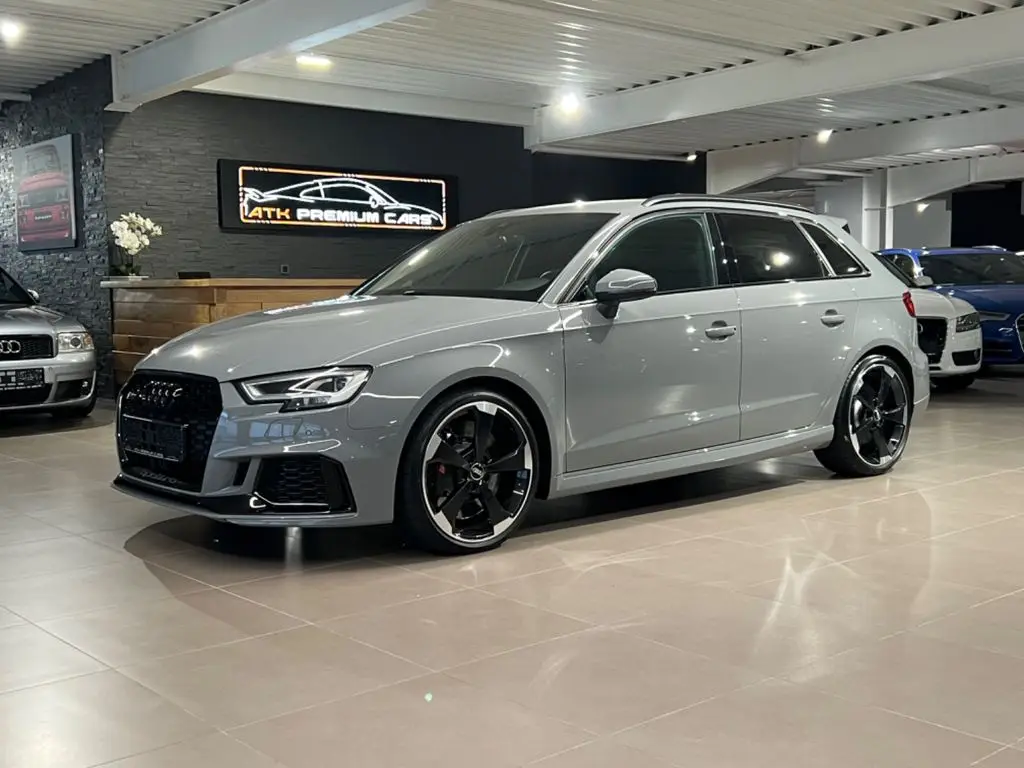 Photo 1 : Audi Rs3 2020 Petrol