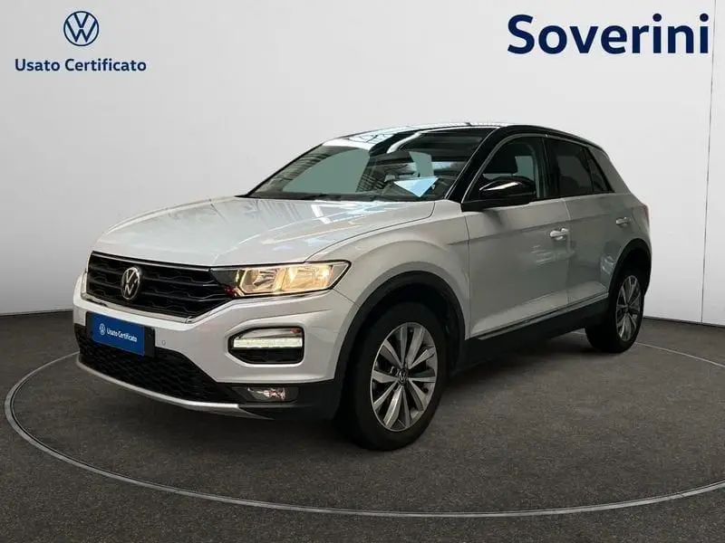 Photo 1 : Volkswagen T-roc 2021 Petrol