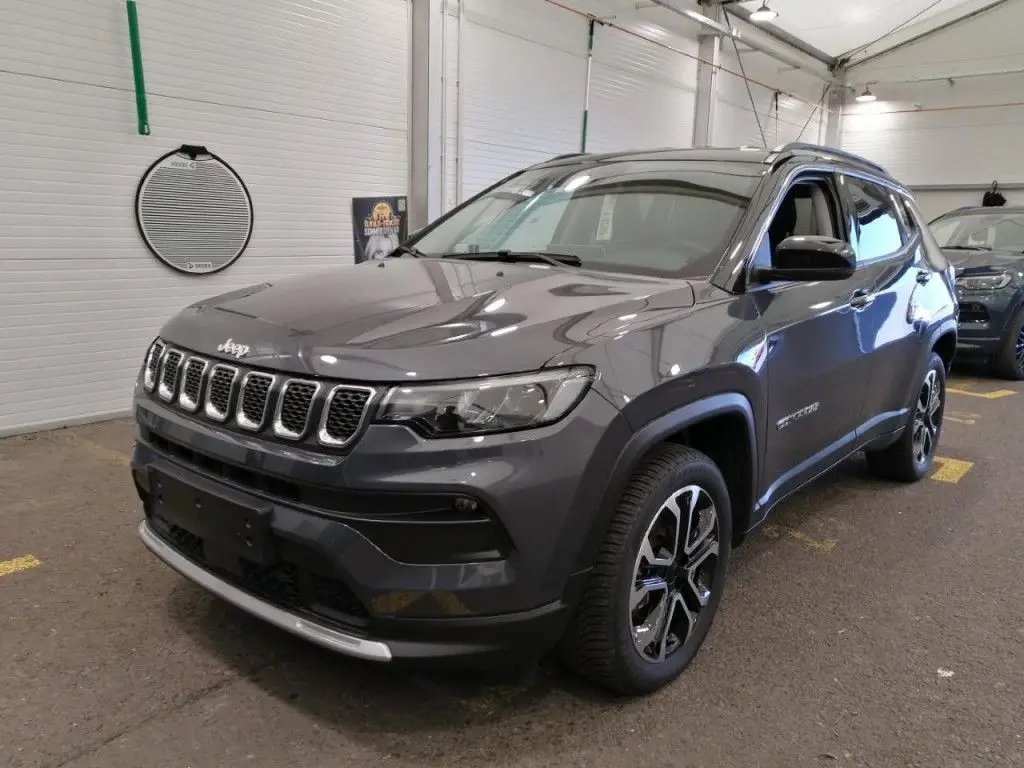 Photo 1 : Jeep Compass 2023 Hybrid