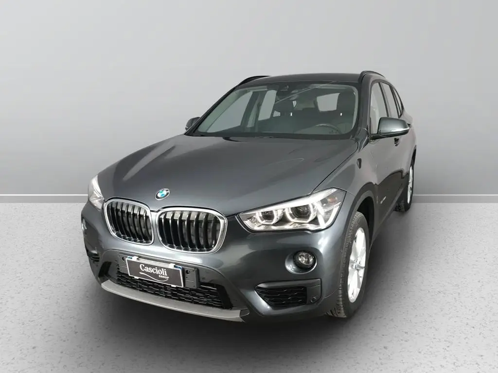 Photo 1 : Bmw X1 2018 Diesel