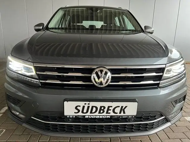 Photo 1 : Volkswagen Tiguan 2021 Petrol