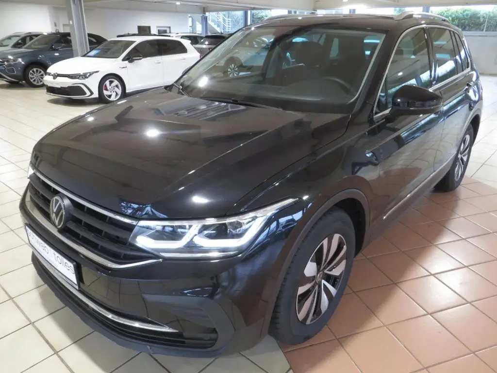 Photo 1 : Volkswagen Tiguan 2024 Petrol