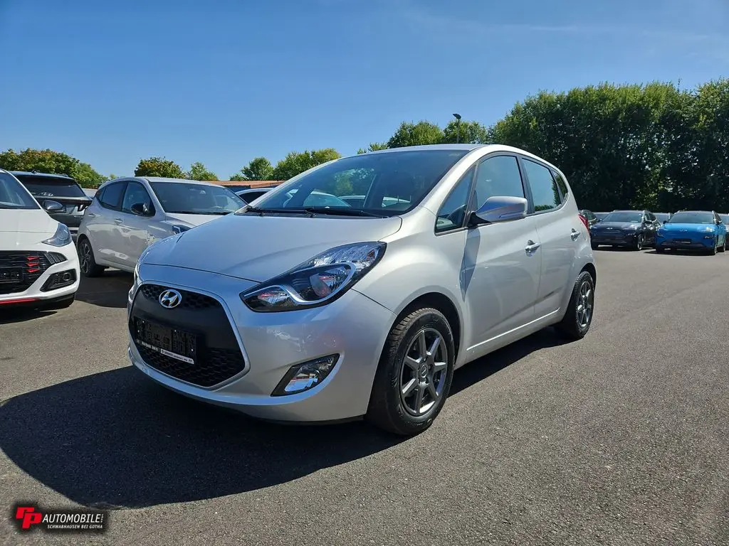 Photo 1 : Hyundai Ix20 2016 Petrol