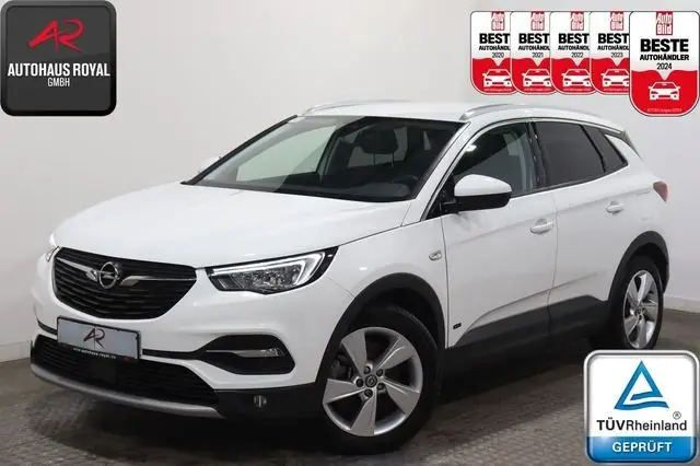 Photo 1 : Opel Grandland 2021 Petrol