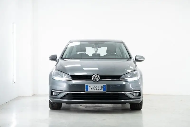 Photo 1 : Volkswagen Golf 2019 Diesel