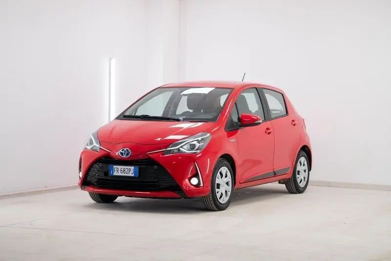 Photo 1 : Toyota Yaris 2018 Hybrid