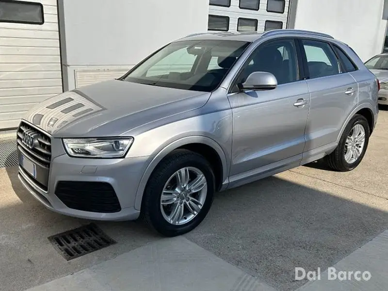 Photo 1 : Audi Q3 2017 Petrol