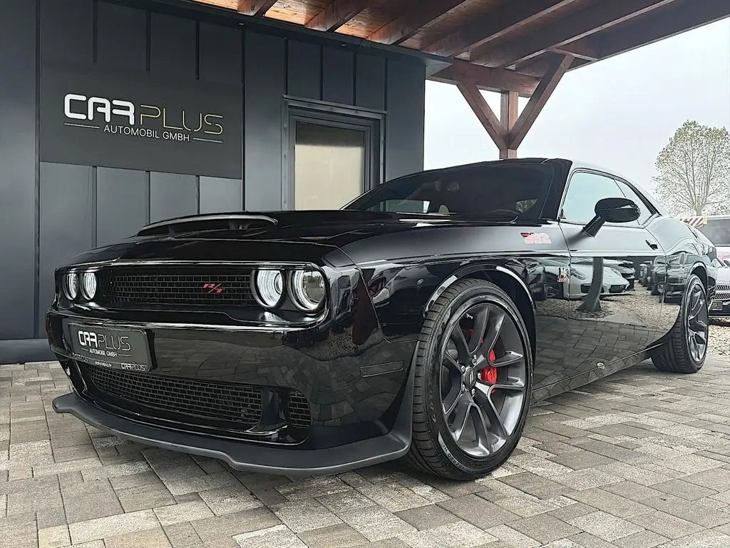 Photo 1 : Dodge Challenger 2021 Petrol