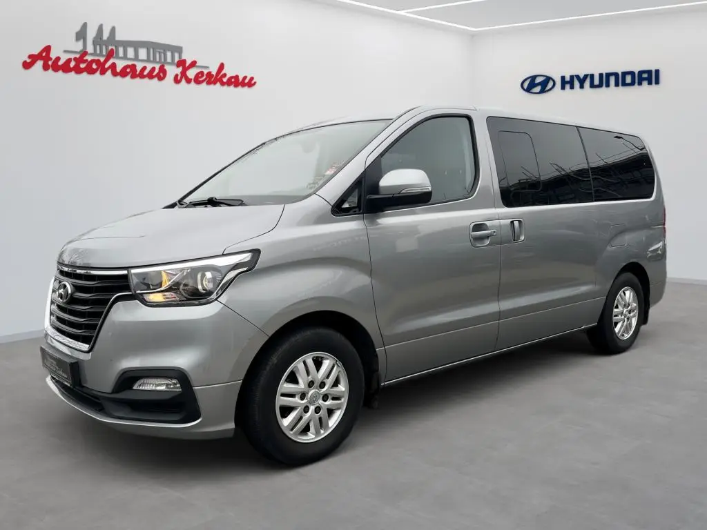 Photo 1 : Hyundai H-1 2019 Diesel