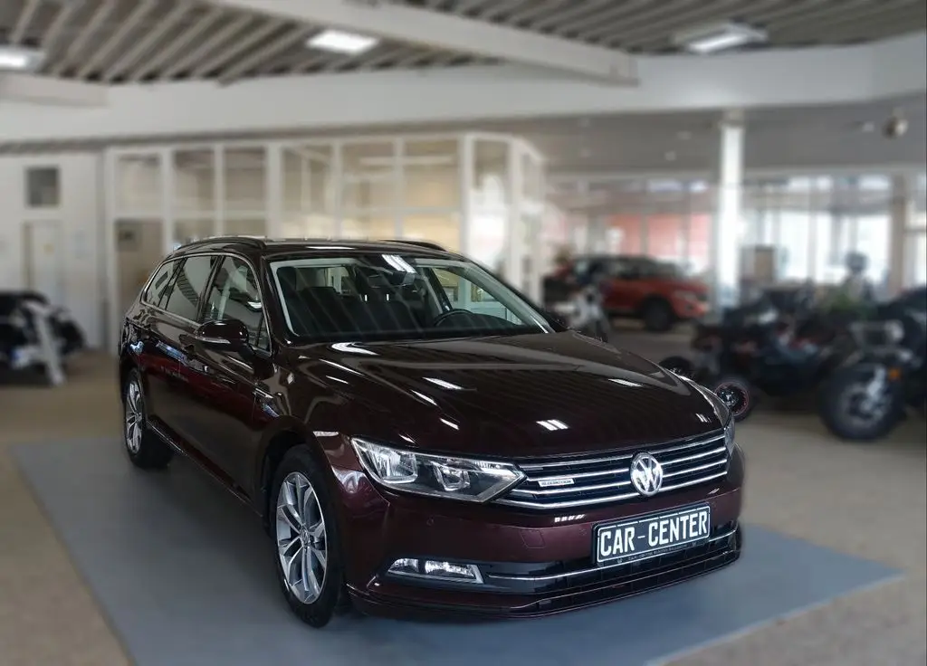 Photo 1 : Volkswagen Passat 2016 Diesel