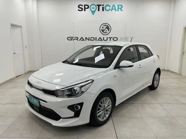 Photo 1 : Kia Rio 2021 Hybride