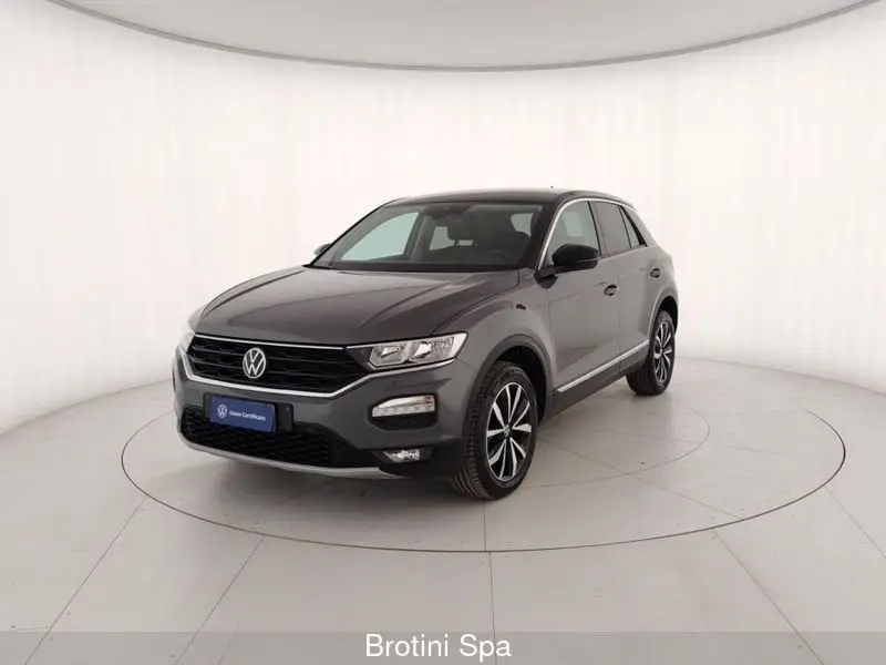 Photo 1 : Volkswagen T-roc 2021 Petrol