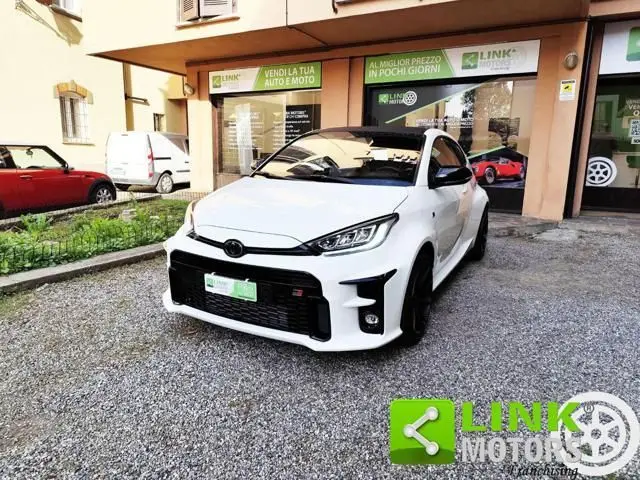 Photo 1 : Toyota Yaris 2021 Petrol