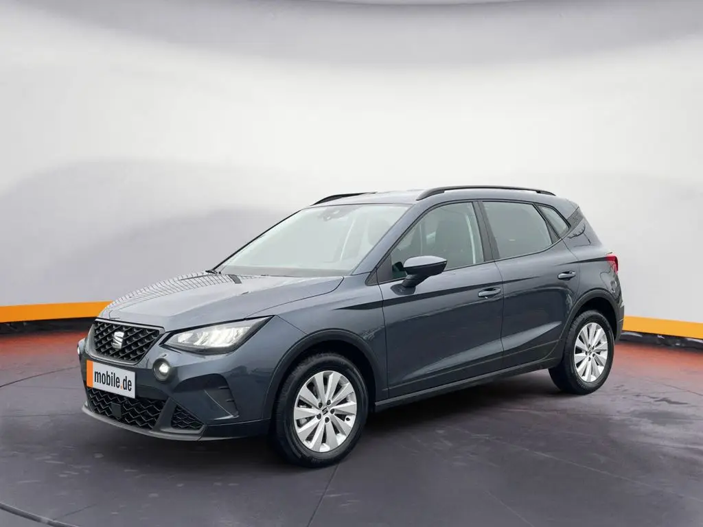 Photo 1 : Seat Arona 2024 Essence