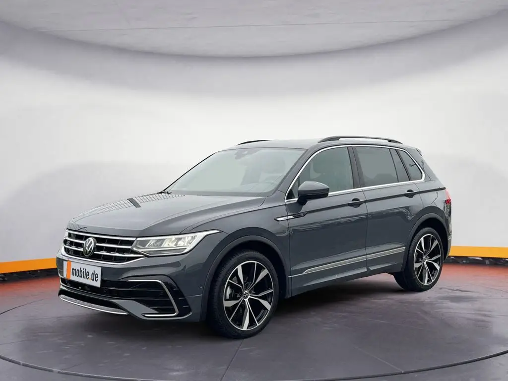 Photo 1 : Volkswagen Tiguan 2024 Essence