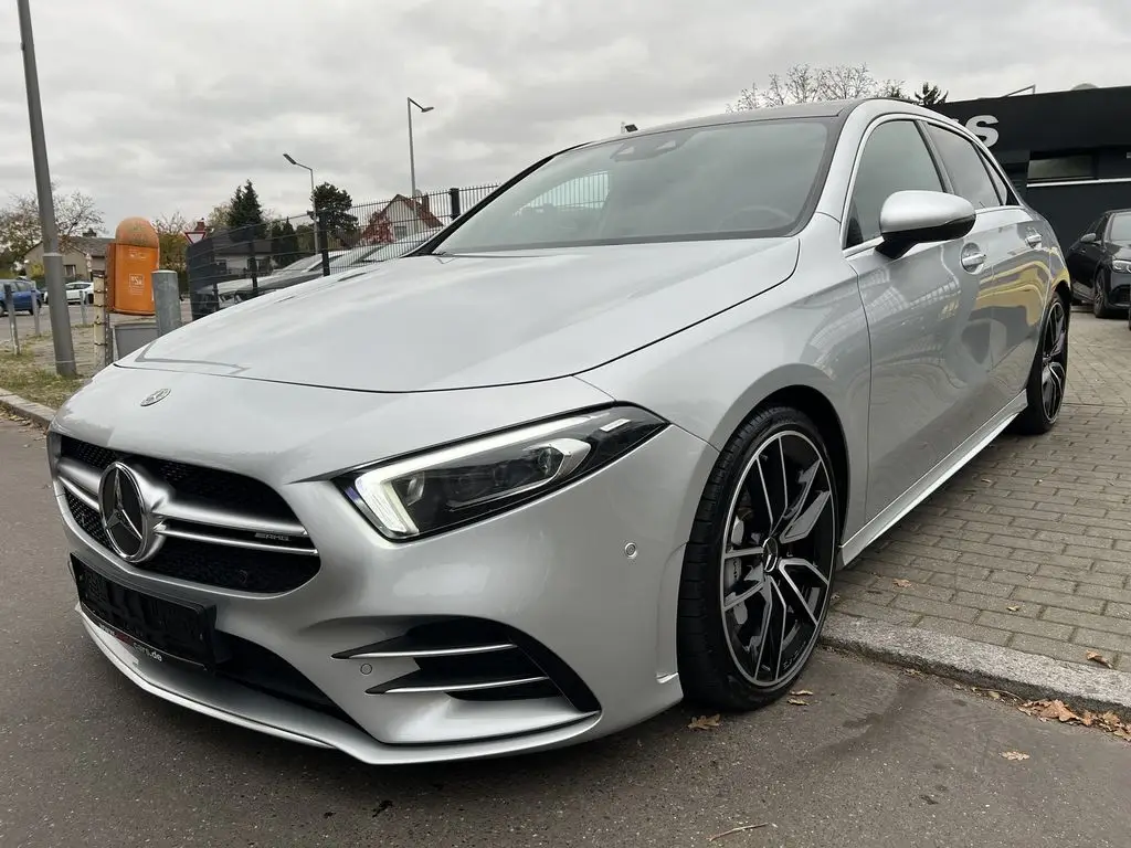 Photo 1 : Mercedes-benz Classe A 2022 Petrol