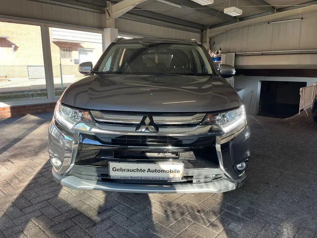 Photo 1 : Mitsubishi Outlander 2018 Essence