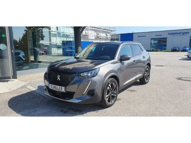 Photo 1 : Peugeot 2008 2020 Petrol