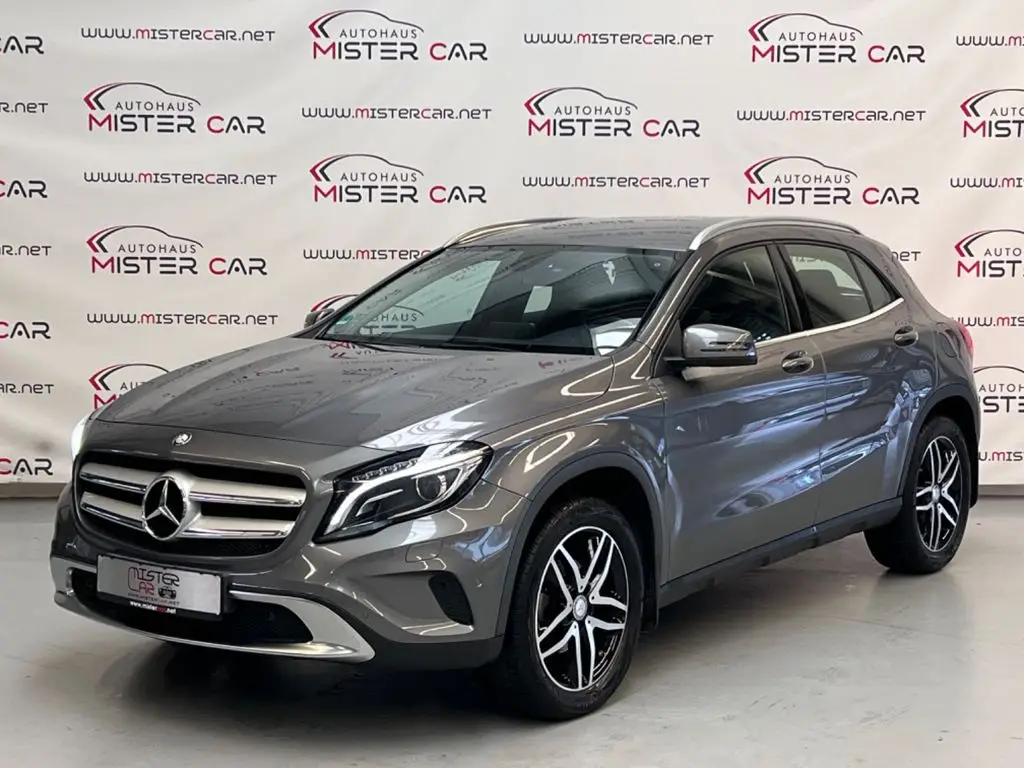 Photo 1 : Mercedes-benz Classe Gla 2016 Petrol