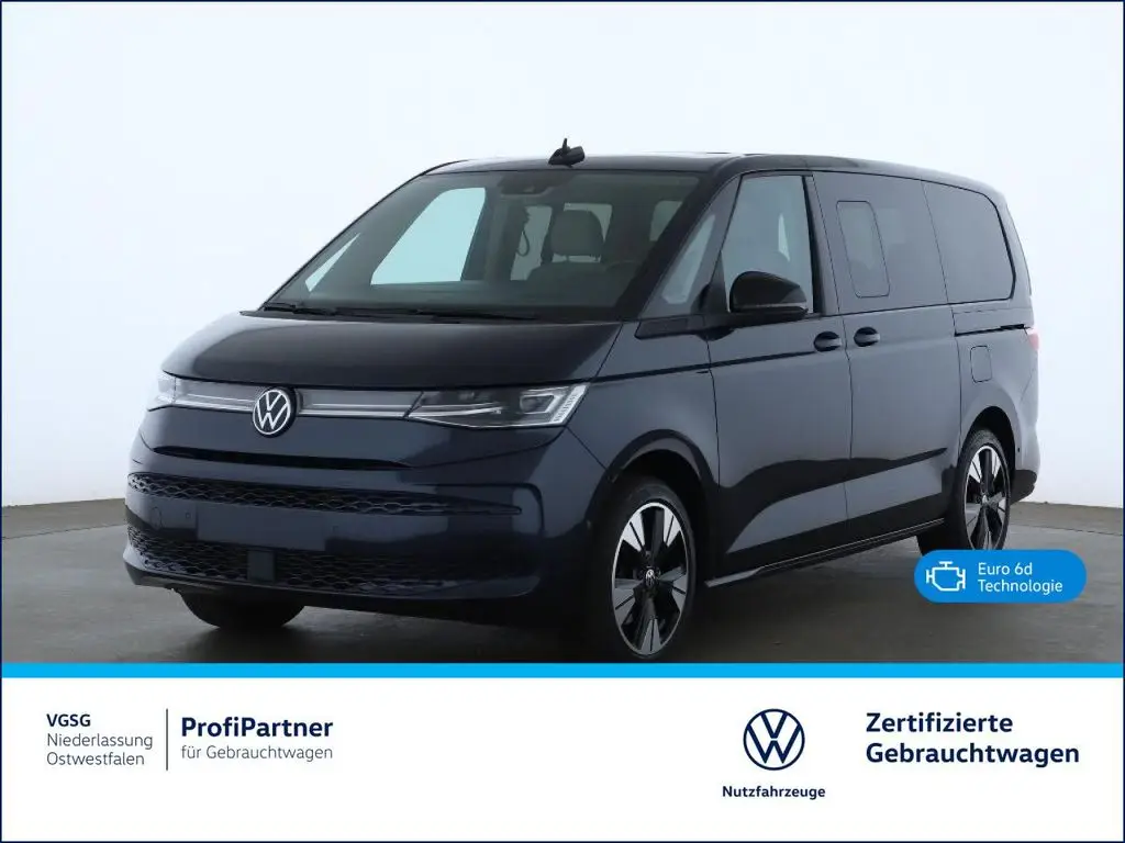 Photo 1 : Volkswagen T7 2023 Petrol