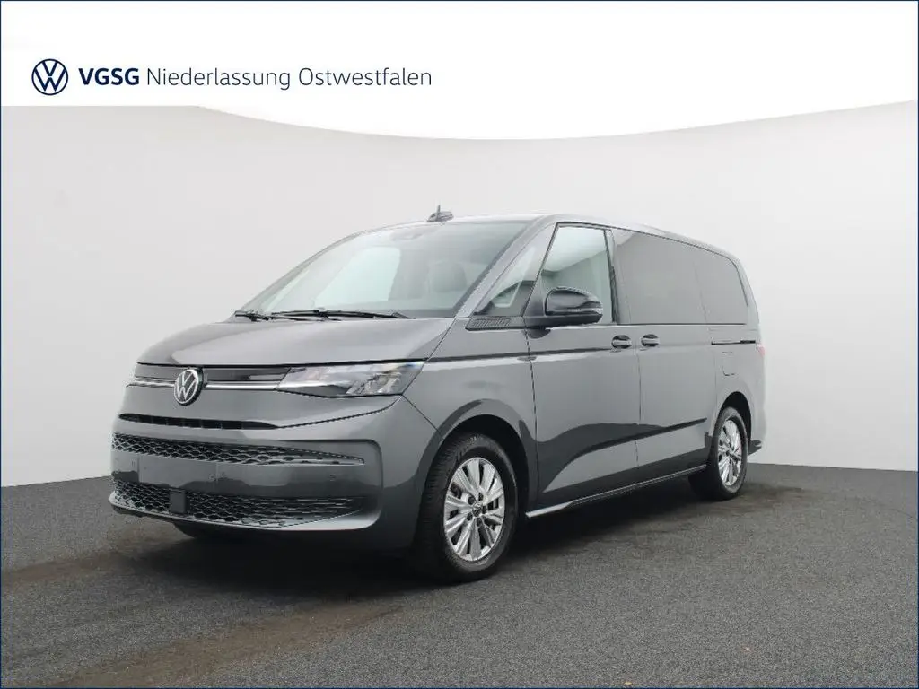 Photo 1 : Volkswagen T7 2023 Hybrid