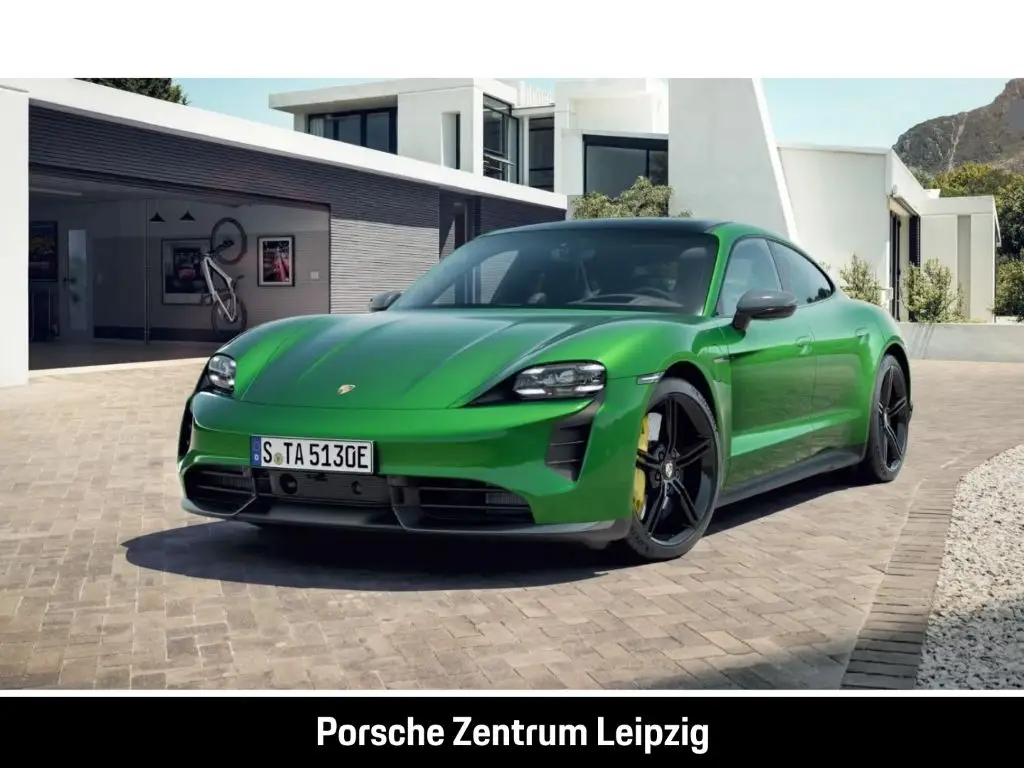 Photo 1 : Porsche Taycan 2022 Non renseigné