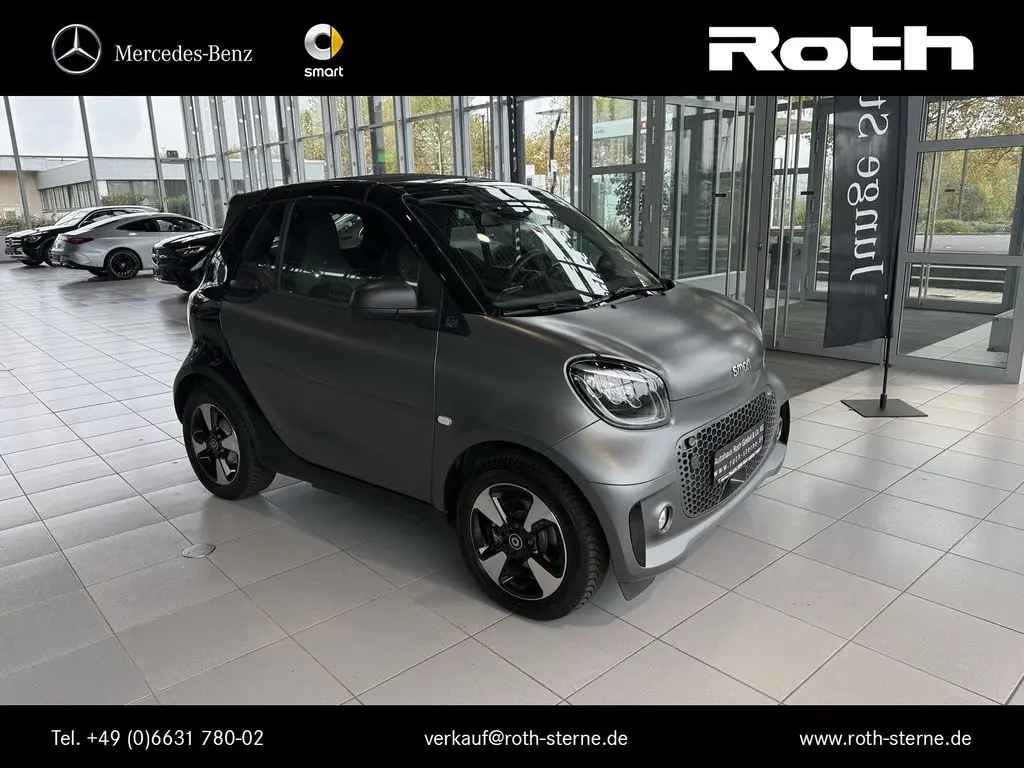 Photo 1 : Smart Fortwo 2023 Non renseigné