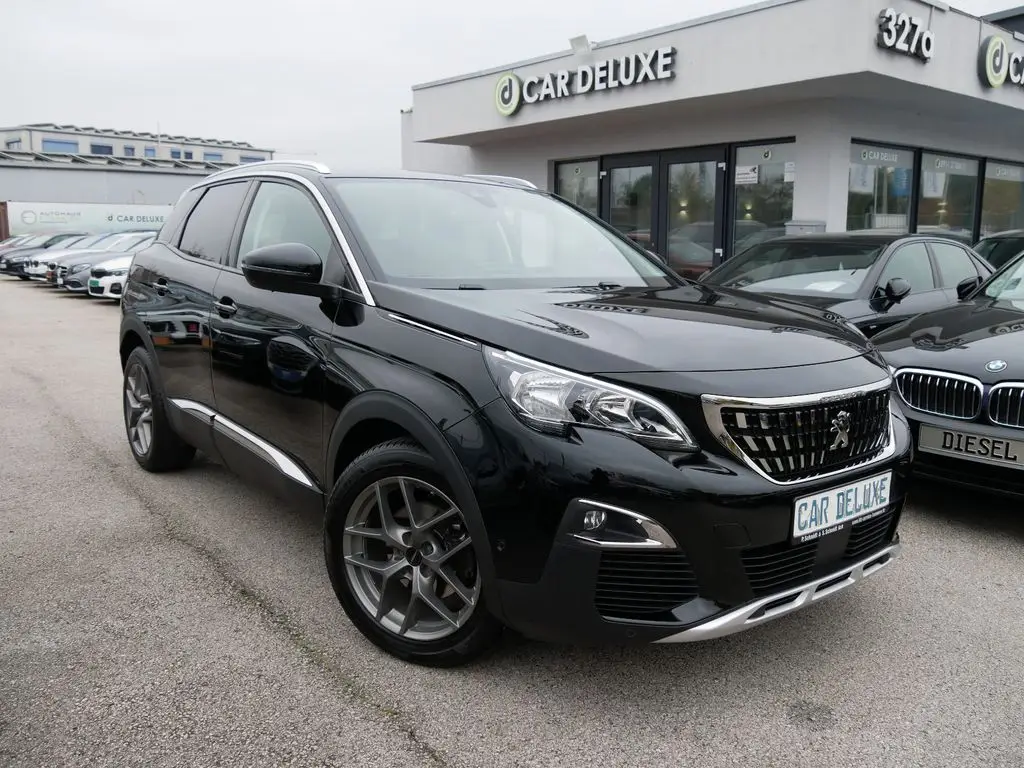 Photo 1 : Peugeot 3008 2019 Essence